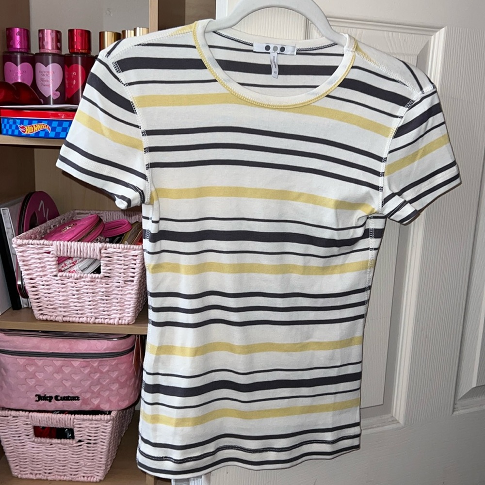 Yellow & Gray Fitted T shirt
